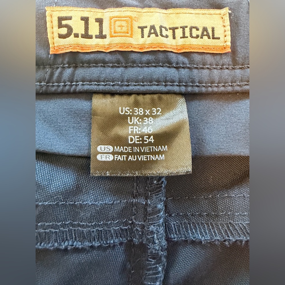 5.11 Tactical Capital pants 38x32 navy blue, like new - Picture 3 of 3